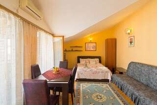 Апартаменты Villa Kunjić apartmani Будва Апартаменты с 1 спальней-2